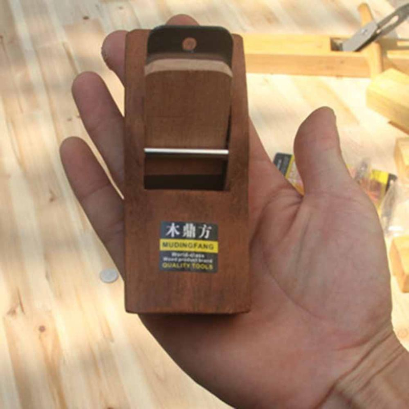 เครื่องไสไม้ขนาดเล็กแบบมือถือ  - Woodworking Free Plans บทวิจารณ์และราคา
